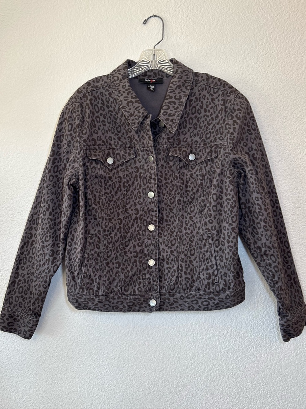 Style & Co. Leopard Print Denim Trucker Jacket Large Cotton Blend Mob Wife